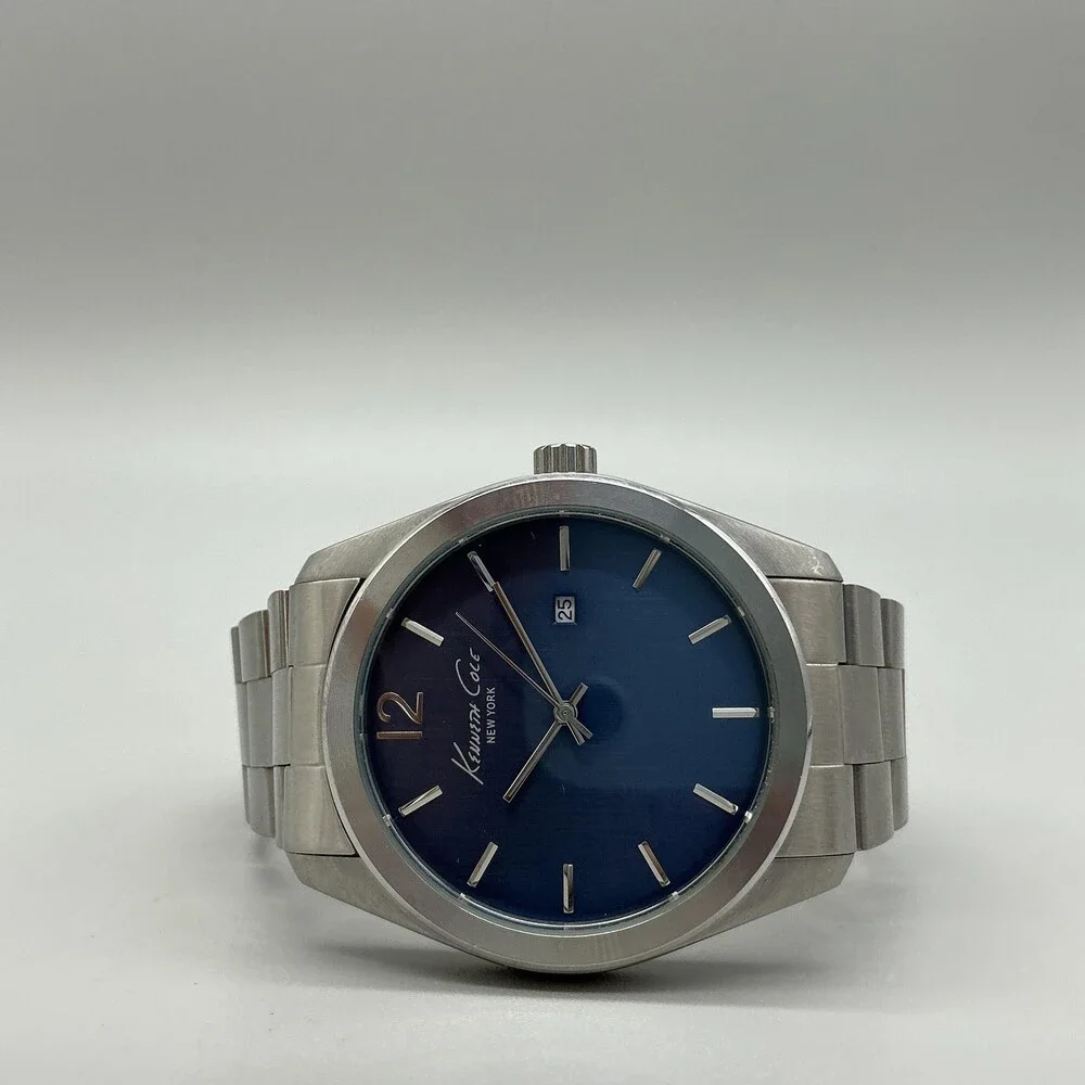 Kenneth Cole KC3683 Mens Watch 44mm Blue Dial StainlessDate New Battery 7.75